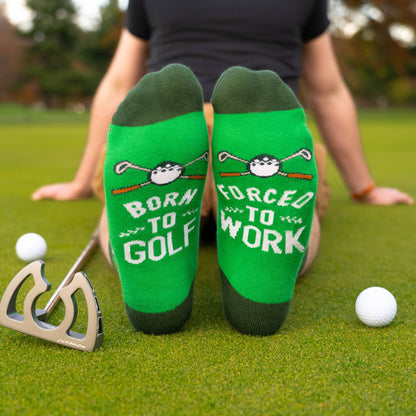 Født til å spille golf, tvunget til å jobbe – sokker